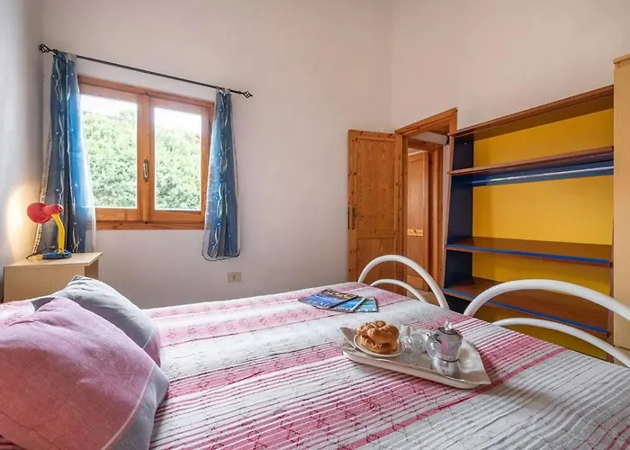 Relaxing With Outdoor Dining アパート